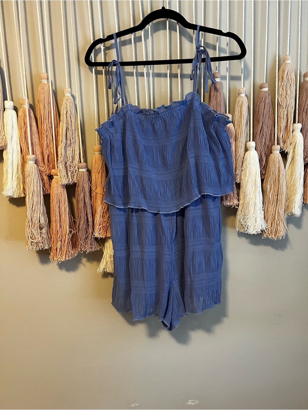 Women’s Blue Sleeveless Romper size size M NWOT